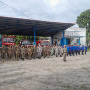 Apel pagi di kantor Satpol PP